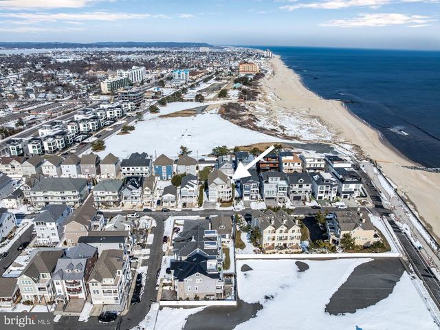 21 OCEAN TERR, Long Branch, NJ 07740