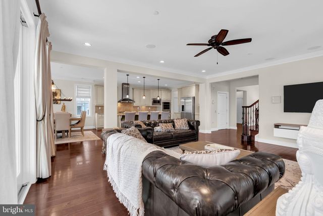 21 OCEAN TERR, Long Branch, NJ 07740