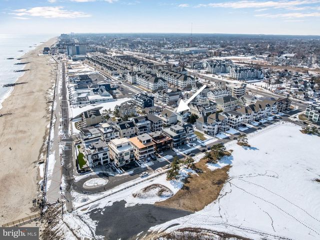 21 OCEAN TERR, Long Branch, NJ 07740