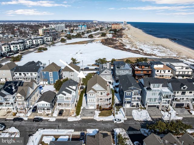 21 OCEAN TERR, Long Branch, NJ 07740