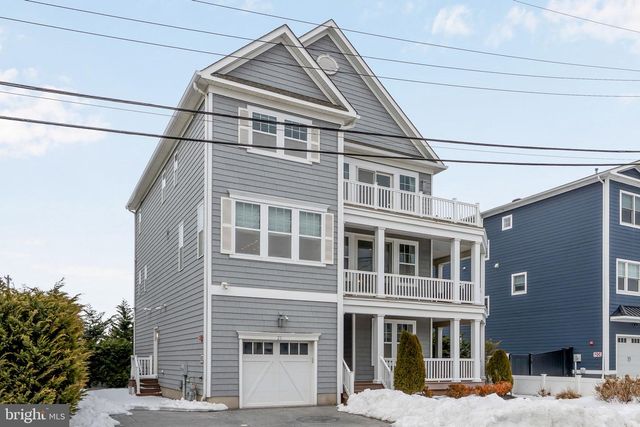 21 OCEAN TERR, Long Branch, NJ 07740
