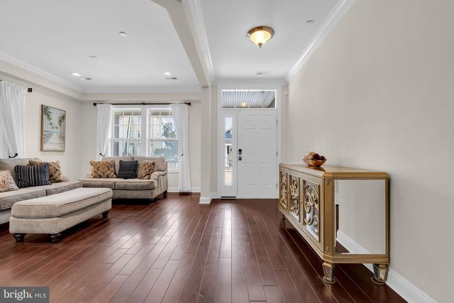 21 OCEAN TERR, Long Branch, NJ 07740