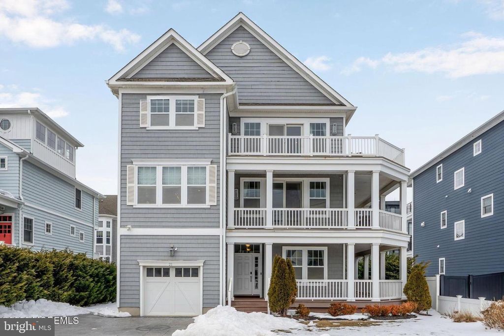 21 OCEAN TERR, Long Branch, NJ 07740