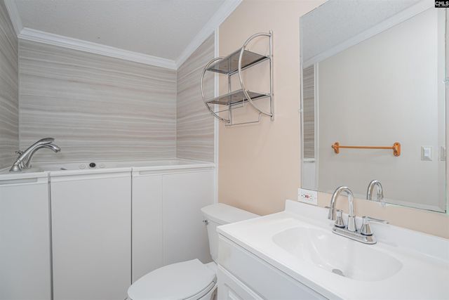 323 Peele Court, Swansea, SC 29160