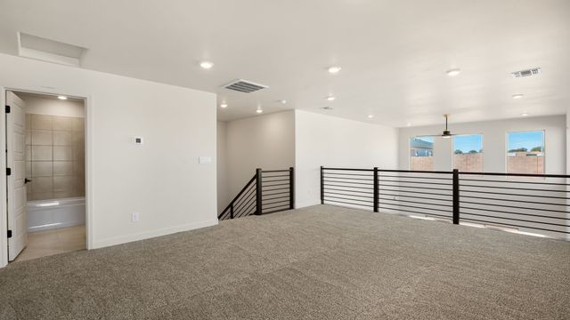 77 Calle Fuerza, Santa Fe, NM 87508