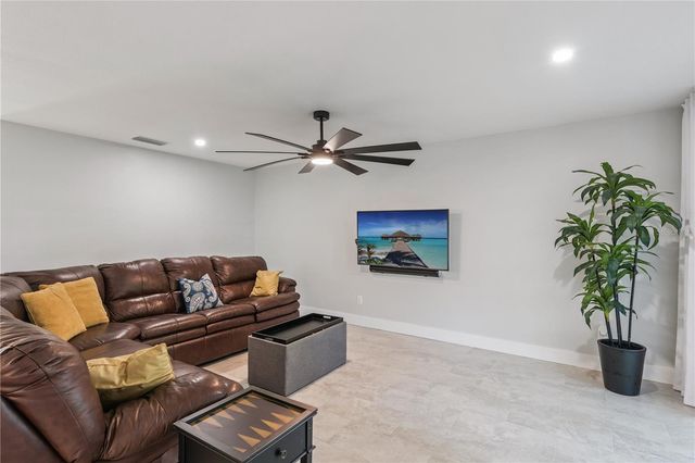 10792 LAZY LAKE DRIVE, Orlando, FL 32821