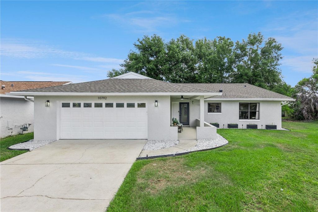 10792 LAZY LAKE DRIVE, Orlando, FL 32821