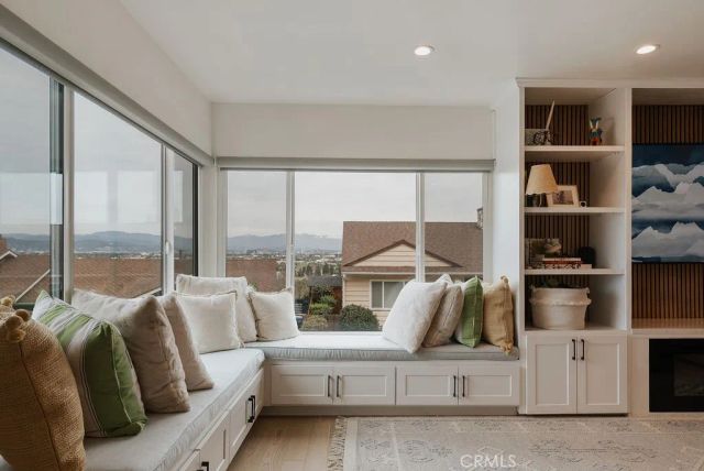 4028 Don Diablo, Los Angeles, CA 90008