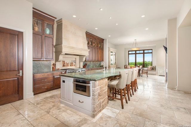 2428 Clubs, Boerne, TX 78006