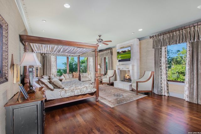 2428 Clubs, Boerne, TX 78006