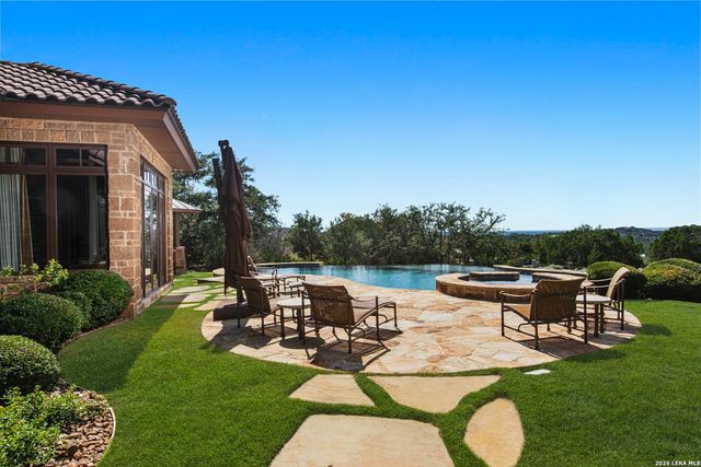 2428 Clubs, Boerne, TX 78006
