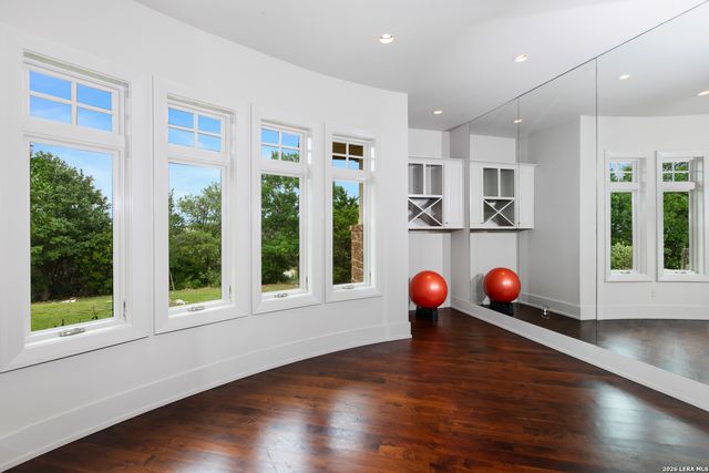 2428 Clubs, Boerne, TX 78006