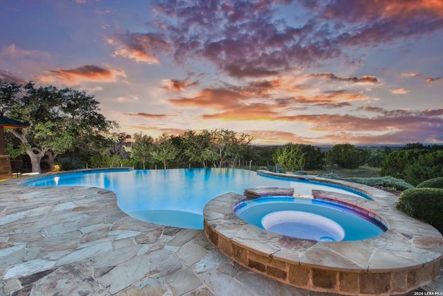 2428 Clubs, Boerne, TX 78006