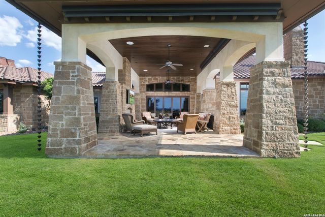 2428 Clubs, Boerne, TX 78006