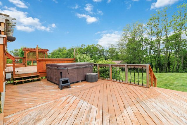 466 Woodridge Drive, Lancaster, KY 40444