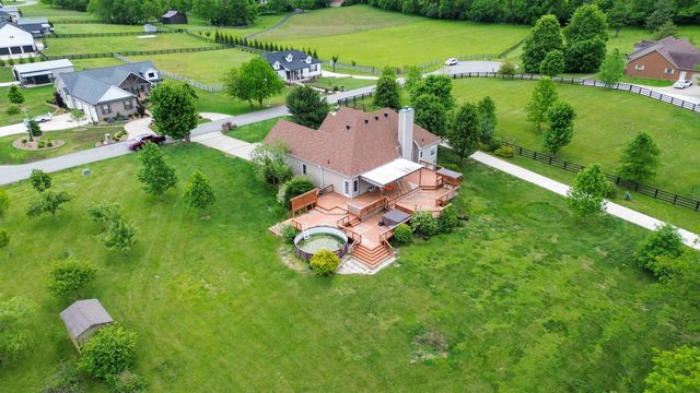 466 Woodridge Drive, Lancaster, KY 40444
