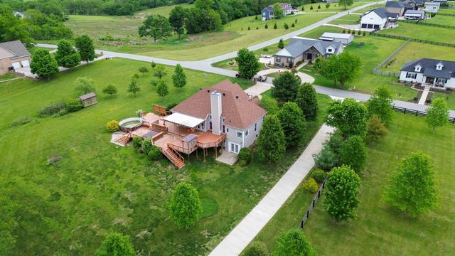 466 Woodridge Drive, Lancaster, KY 40444