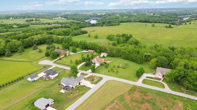466 Woodridge Drive, Lancaster, KY 40444