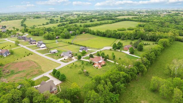 466 Woodridge Drive, Lancaster, KY 40444