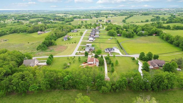 466 Woodridge Drive, Lancaster, KY 40444