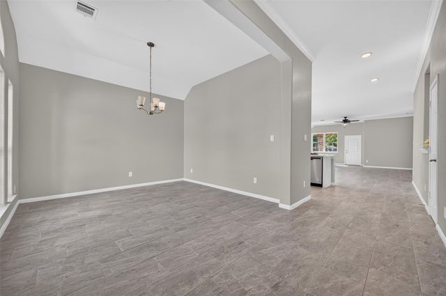 710 Hackberry Street, La Marque, TX 77568