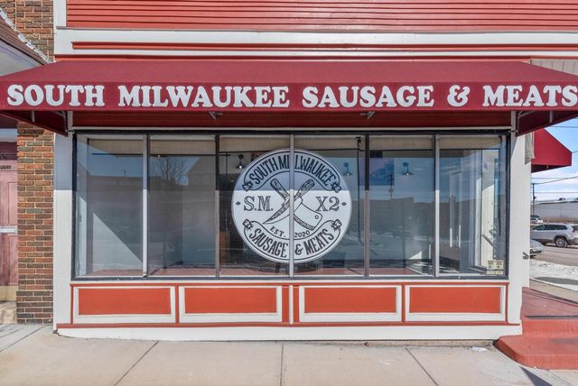1200 Milwaukee AVENUE, South Milwaukee, WI 53172