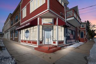 1200 Milwaukee AVENUE, South Milwaukee, WI 53172