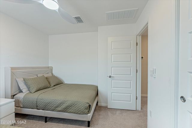 17690 S Grassland Way, Vail, AZ 85641