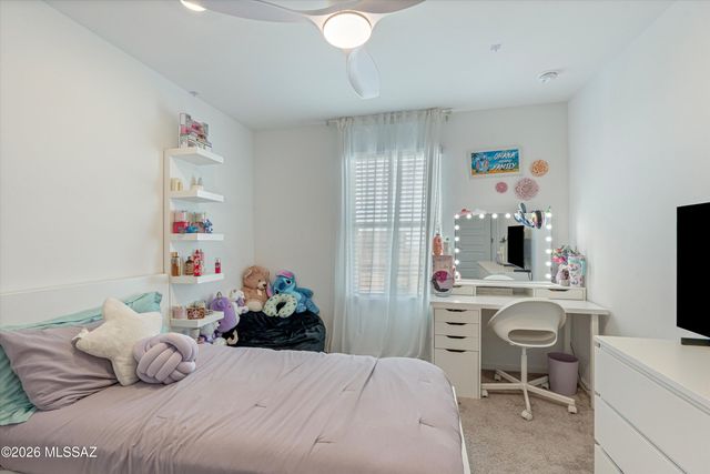 17690 S Grassland Way, Vail, AZ 85641
