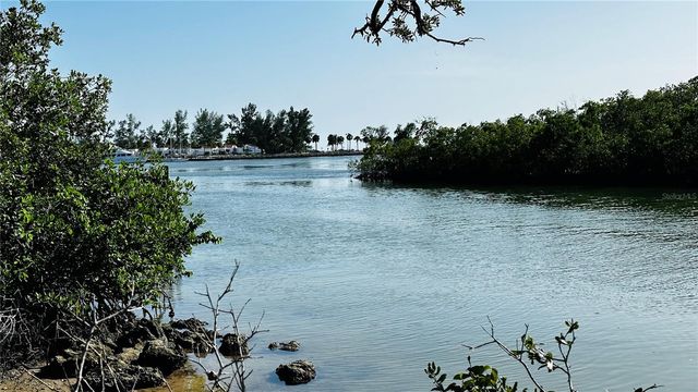 501 PAMETO ROAD, Nokomis, FL 34275