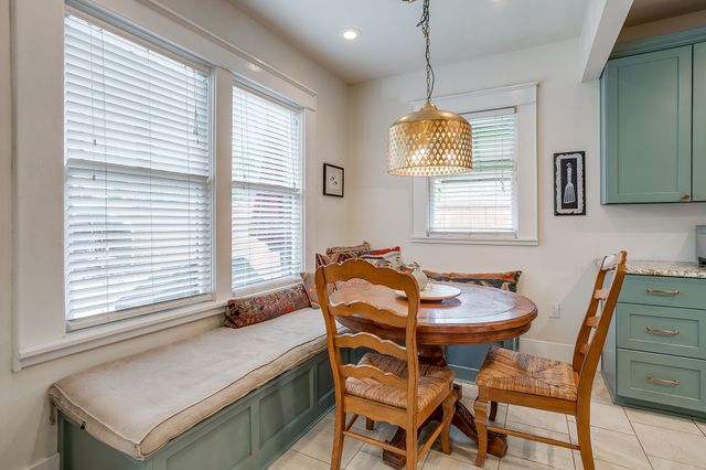 2309 Mistletoe Avenue, Fort Worth, TX 76110