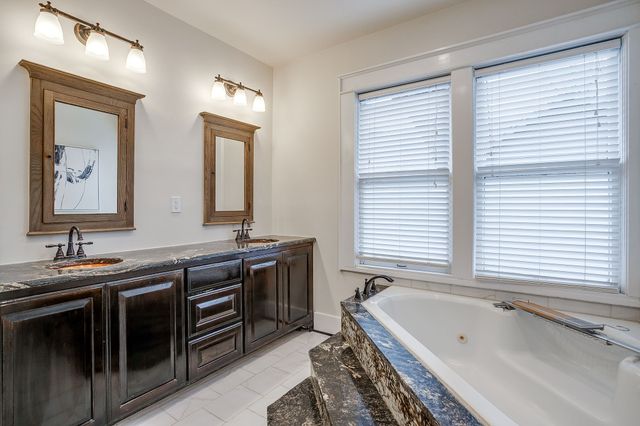 2309 Mistletoe Avenue, Fort Worth, TX 76110