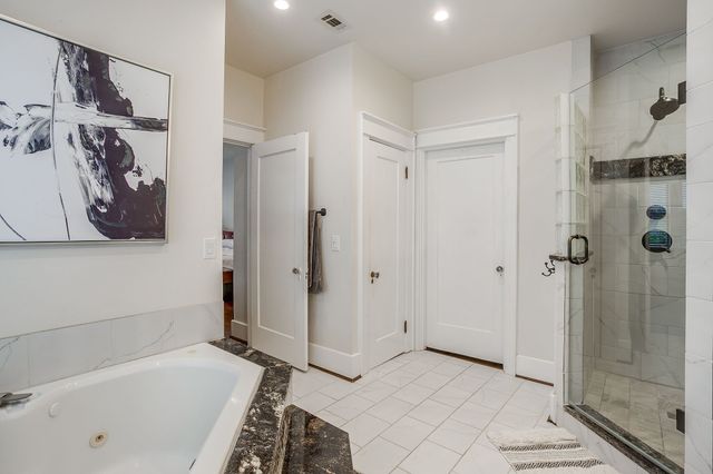 2309 Mistletoe Avenue, Fort Worth, TX 76110