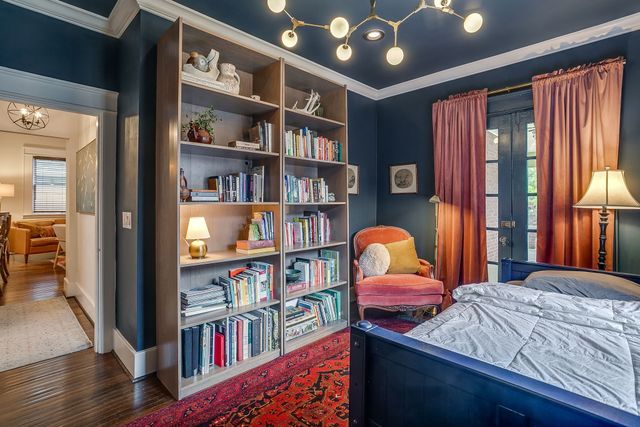 2309 Mistletoe Avenue, Fort Worth, TX 76110