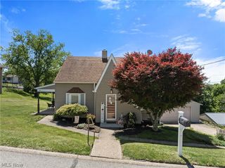 106 Mcconnell Avenue, Wintersville, OH 43953
