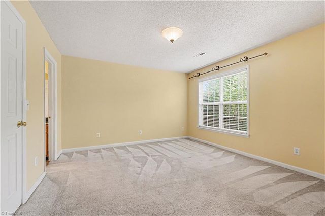 19 Mansfield Circle, Greensboro, NC 27455