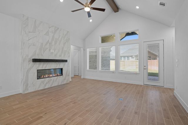 629 Cross Timbers Trace, Waller, TX 77447