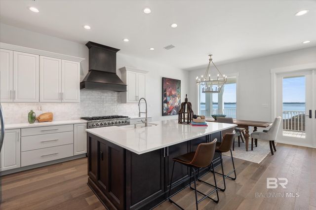 16862 D'iberville Lane, Gulf Shores, AL 36542