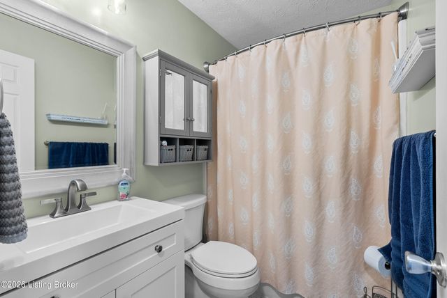 164 Quartermouse Rd, Shepherdsville, KY 40165