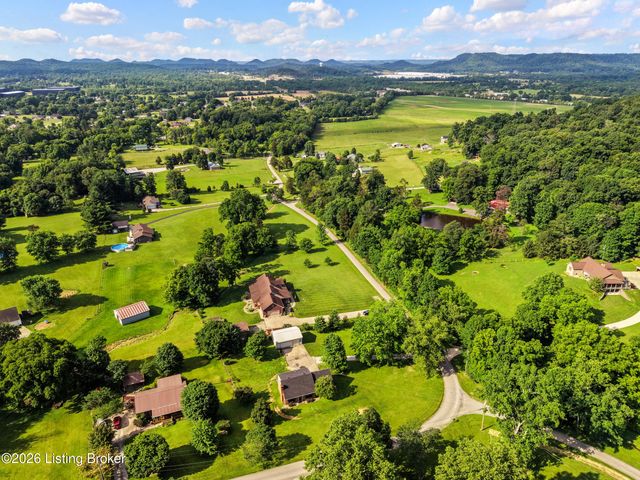 164 Quartermouse Rd, Shepherdsville, KY 40165