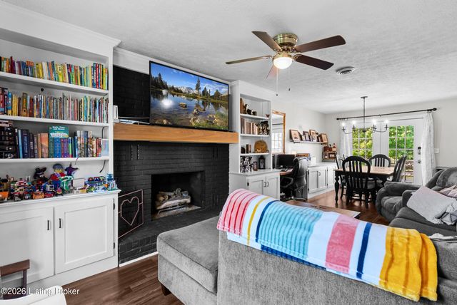 164 Quartermouse Rd, Shepherdsville, KY 40165