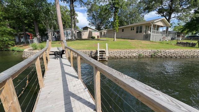 208 South Shore Drive, Lone Star, TX 75668