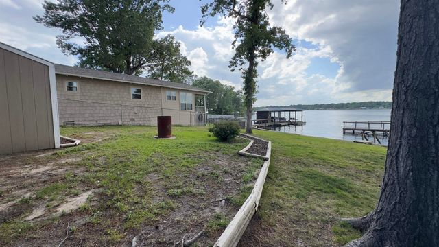 208 South Shore Drive, Lone Star, TX 75668