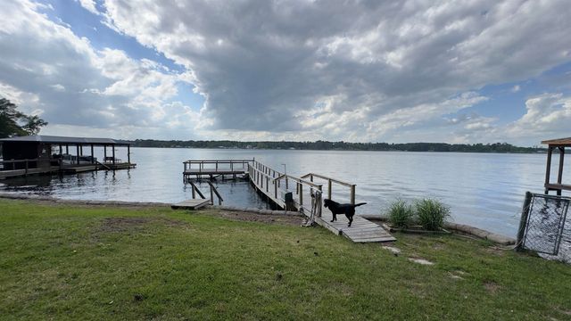 208 South Shore Drive, Lone Star, TX 75668