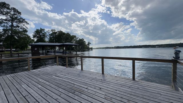 208 South Shore Drive, Lone Star, TX 75668