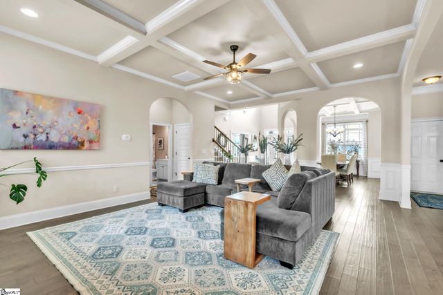 200 Greengate Way, Simpsonville, SC 29681