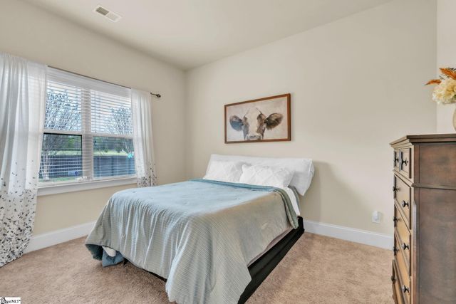 200 Greengate Way, Simpsonville, SC 29681