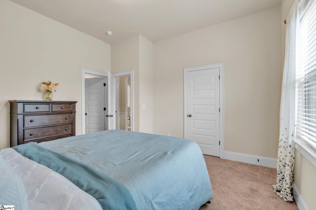 200 Greengate Way, Simpsonville, SC 29681