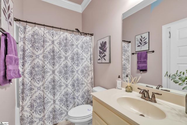 200 Greengate Way, Simpsonville, SC 29681