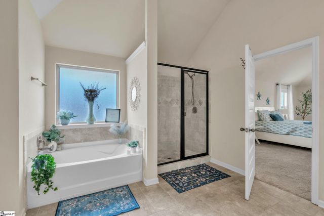 200 Greengate Way, Simpsonville, SC 29681